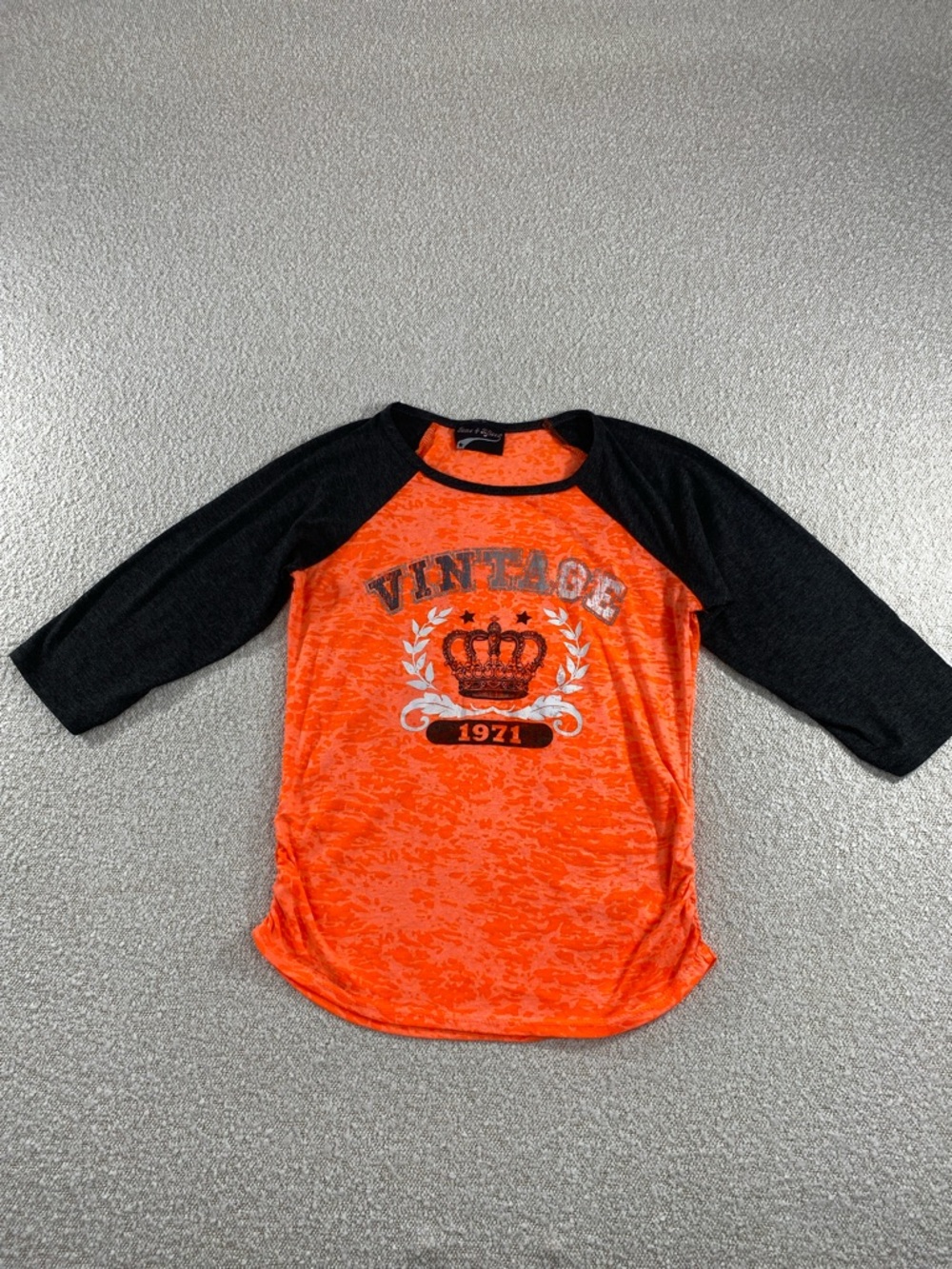 Vintage Crown Orange & Black charcoal Raglan womans Top medium